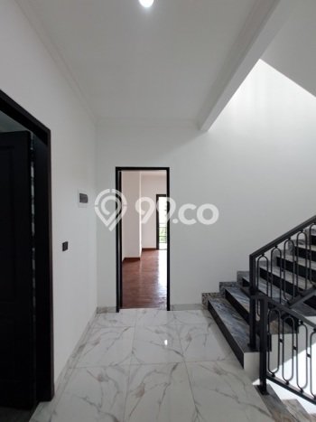 Rumah Elit Modern Siap Huni di BSD The Icon Tangerang Rumah Elit Modern Siap Huni di BSD The Icon Tangerang