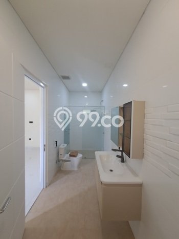 Hunian Mewah LB 260m2 Siap Huni Desain Elegan di BSD Eminent, Tangerang Hunian Mewah LB 260m2 Siap Huni Desain Elegan di BSD Eminent, Tangerang