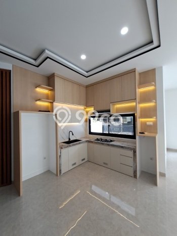 Rumah Mewah LB 330m2 Siap Huni Desain Elegan di BSD Kencana Loka, Tangerang Rumah Mewah LB 330m2 Siap Huni Desain Elegan di BSD Kencana Loka, Tangerang