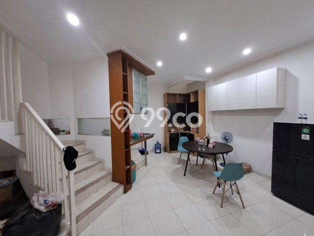 Rumah Luas Asri 4 KT Siap Huni di Banjar Wijaya Tangerang Rumah Luas Asri 4 KT Siap Huni di Banjar Wijaya Tangerang
