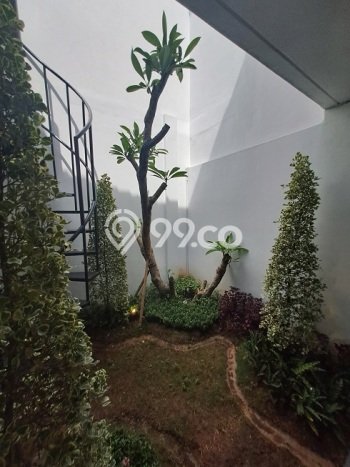 Rumah Luxury Modern Siap Huni di BSD Foresta Tangerang Rumah Luxury Modern Siap Huni di BSD Foresta Tangerang