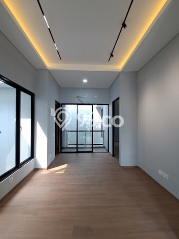Rumah Luxury Modern Tanpa Renovasi di BSD Griya Loka Tangerang Rumah Luxury Modern Tanpa Renovasi di BSD Griya Loka Tangerang