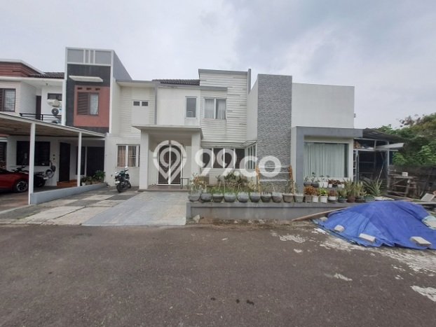 Rumah Elit Modern Siap Huni di Modernland Tangerang Rumah Elit Modern Siap Huni di Modernland Tangerang