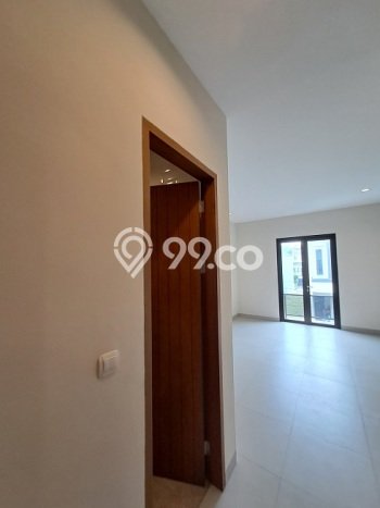 Rumah Strategis Minimalis Lb 110m2 di BSD, Tangerang Selatan Rumah Strategis Minimalis Lb 110m2 di BSD, Tangerang Selatan