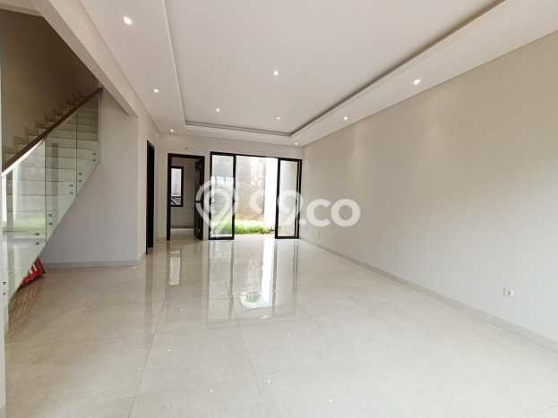Rumah Elit Modern Siap Huni di BSD Vanya Park Tangerang Rumah Elit Modern Siap Huni di BSD Vanya Park Tangerang
