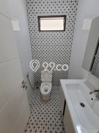 Hunian Mewah LB 260m2 Siap Huni Desain Elegan di BSD Eminent, Tangerang Hunian Mewah LB 260m2 Siap Huni Desain Elegan di BSD Eminent, Tangerang