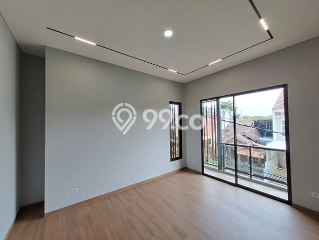 Rumah Luxury Modern Tanpa Renovasi di BSD Griya Loka Tangerang Rumah Luxury Modern Tanpa Renovasi di BSD Griya Loka Tangerang