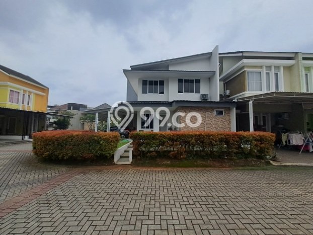 Hunian Mewah LB 146m2 Siap Pakai Desain Elegan di Modernland, Tangerang Hunian Mewah LB 146m2 Siap Pakai Desain Elegan di Modernland, Tangerang