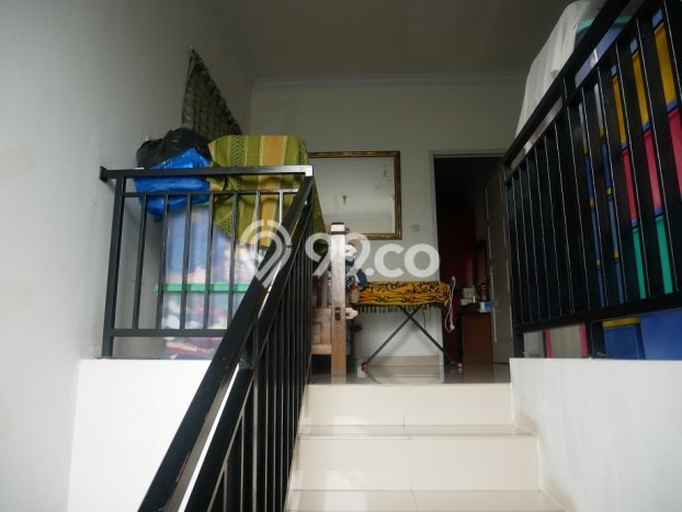 Rumah Elit LB 200m2 Siap Pakai Desain Elegan di Banjar Wijaya, Tangerang Rumah Elit LB 200m2 Siap Pakai Desain Elegan di Banjar Wijaya, Tangerang