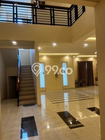 Rumah Luxury Modern Tanpa Renovasi di BSD City Tangerang Rumah Luxury Modern Tanpa Renovasi di BSD City Tangerang