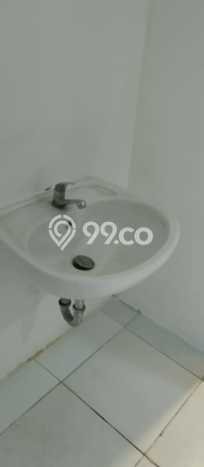 Ruko Disewa di Serpong, Tangerang Selatan, LT 210m2 / LB 210m2 Ruko Disewa di Serpong, Tangerang Selatan, LT 210m2 / LB 210m2