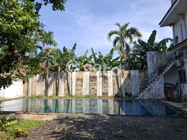 For Sale! Luxury House LT 1000m2 Desain Modern di Pondok Cabe For Sale! Luxury House LT 1000m2 Desain Modern di Pondok Cabe