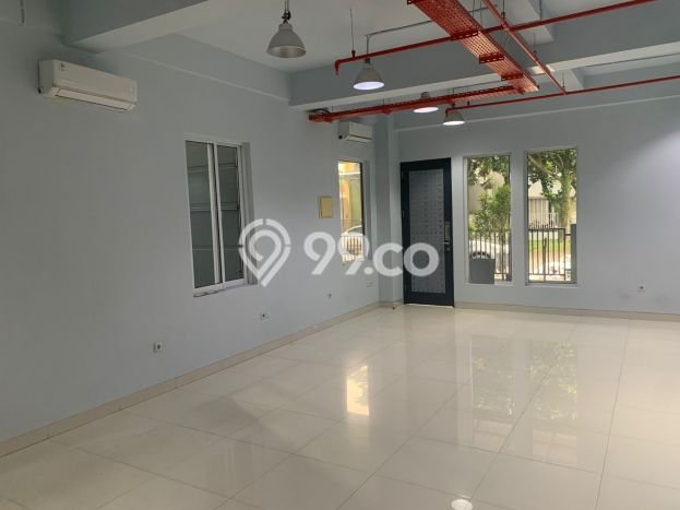 Disewakan Gudang di BSD Tangerang Selatan LT 360m2, LB 156m2 Disewakan Gudang di BSD Tangerang Selatan LT 360m2, LB 156m2