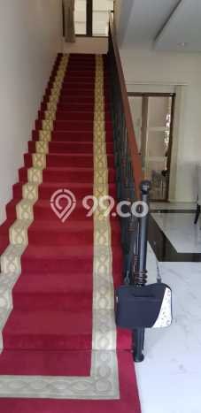 Rumah Elit Modern Tanpa Renovasi di Alam Sutera Tangerang Rumah Elit Modern Tanpa Renovasi di Alam Sutera Tangerang