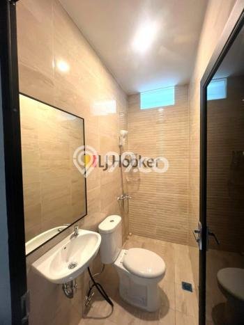 Jual Rumah Eksklusif 2 KT di Taman Ratu, Jakarta Barat Jual Rumah Eksklusif 2 KT di Taman Ratu, Jakarta Barat