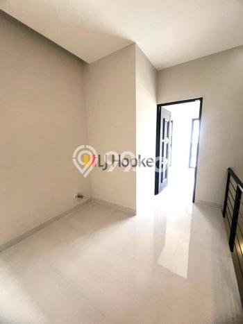 Jual Rumah Eksklusif 2 KT di Taman Ratu, Jakarta Barat Jual Rumah Eksklusif 2 KT di Taman Ratu, Jakarta Barat