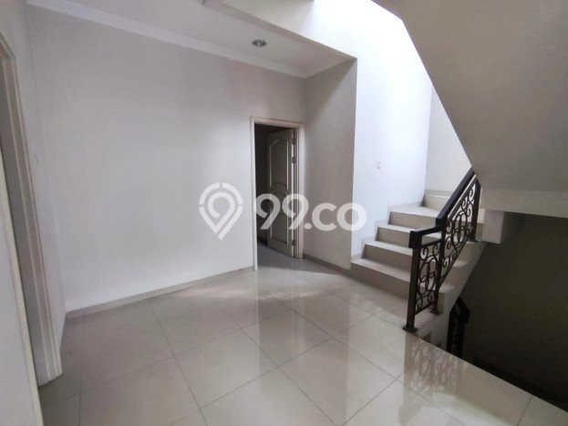 For Sale! Luxury House LT 128m2 Desain Modern di Alam Sutera For Sale! Luxury House LT 128m2 Desain Modern di Alam Sutera