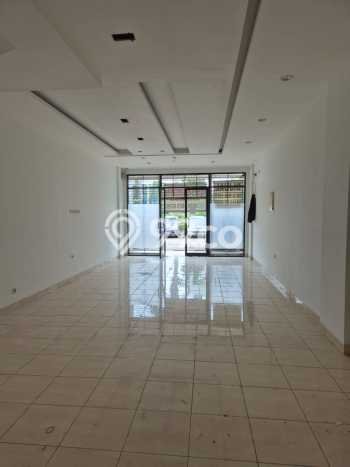 Ruko Usaha Dijual di Kebon Jeruk Jakarta Barat LT 67m2 & LB 202m2 Ruko Usaha Dijual di Kebon Jeruk Jakarta Barat LT 67m2 & LB 202m2