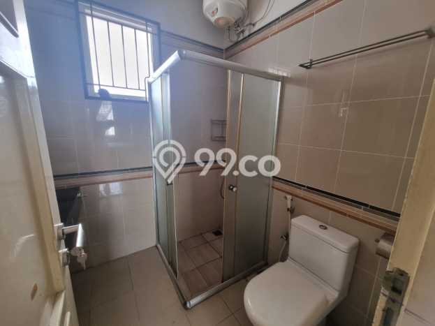 Jarang Ada! Rumah Sewa 4 Kamar Nyaman Siap Huni Gading Serpong Pondok Hijau Golf Jarang Ada! Rumah Sewa 4 Kamar Nyaman Siap Huni Gading Serpong Pondok Hijau Golf