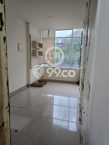 Ruko Disewa di Jakarta Barat dengan LB 0m2 Area Komersial Ramai Ruko Disewa di Jakarta Barat dengan LB 0m2 Area Komersial Ramai