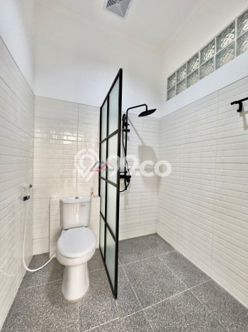 For Sale! Premium House LT 210m2 Desain Elegan di Bintaro For Sale! Premium House LT 210m2 Desain Elegan di Bintaro
