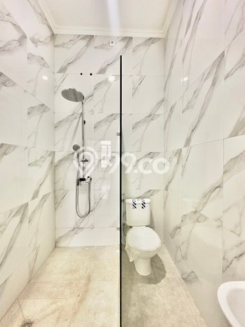 Rumah Luxury Modern Tanpa Renovasi di Kemang Jakarta Selatan Rumah Luxury Modern Tanpa Renovasi di Kemang Jakarta Selatan