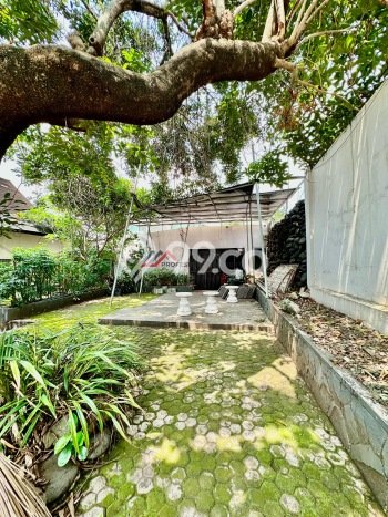 For Sale! Luxury House LT 1320m2 Desain Modern di Cipete For Sale! Luxury House LT 1320m2 Desain Modern di Cipete