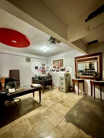 For Sale! Luxury House LT 1320m2 Desain Modern di Cipete For Sale! Luxury House LT 1320m2 Desain Modern di Cipete
