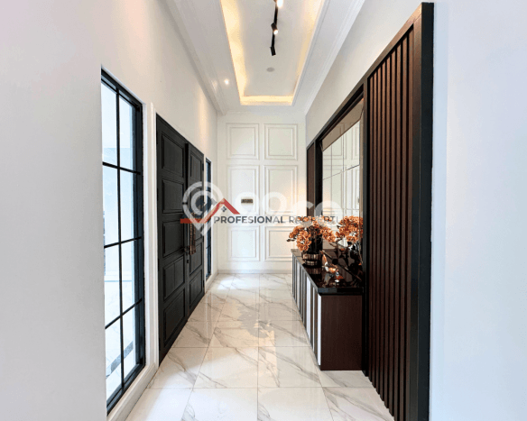 Hunian Mewah Dijual LT 515m2 di Cilandak, Jakarta Selatan Hunian Mewah Dijual LT 515m2 di Cilandak, Jakarta Selatan