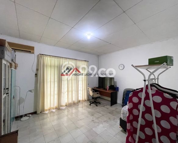 Disewakan Rumah Nyaman LT 1200m2 / LB 500m2 di Cipete, Jakarta Selatan Disewakan Rumah Nyaman LT 1200m2 / LB 500m2 di Cipete, Jakarta Selatan