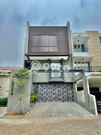 Jual Rumah Mewah Megah Dengan View Cantik di Lebak Bulus, Jakarta Selatan Jual Rumah Mewah Megah Dengan View Cantik di Lebak Bulus, Jakarta Selatan