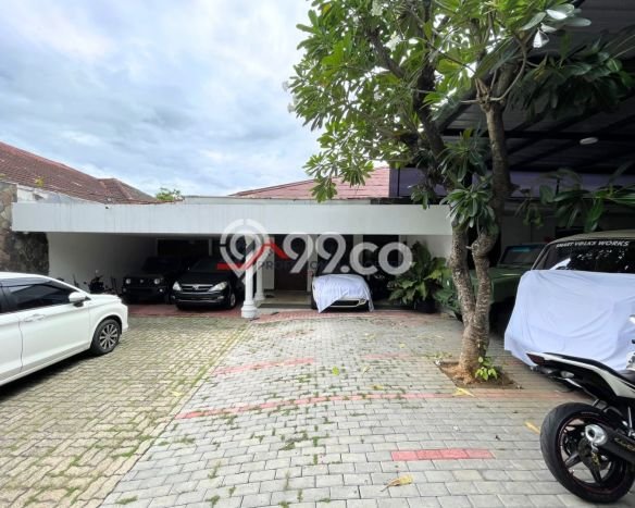Disewakan Rumah Nyaman LT 1200m2 / LB 500m2 di Cipete, Jakarta Selatan Disewakan Rumah Nyaman LT 1200m2 / LB 500m2 di Cipete, Jakarta Selatan