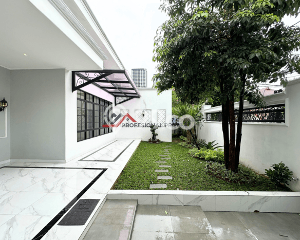 Hunian Mewah Dijual LT 515m2 di Cilandak, Jakarta Selatan Hunian Mewah Dijual LT 515m2 di Cilandak, Jakarta Selatan