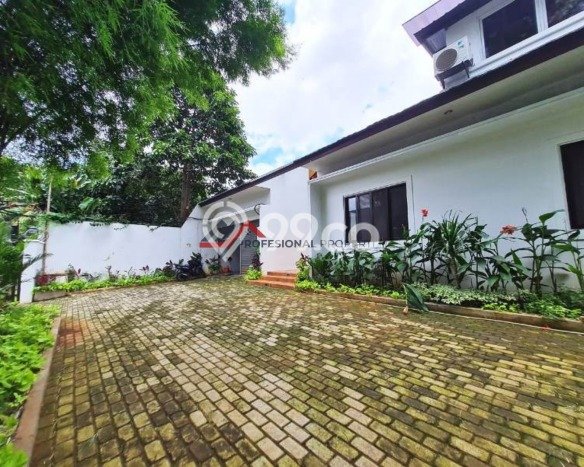 Hunian Mewah LB 500m2 Siap Huni Desain Elegan di Kemang, Jakarta Selatan Hunian Mewah LB 500m2 Siap Huni Desain Elegan di Kemang, Jakarta Selatan