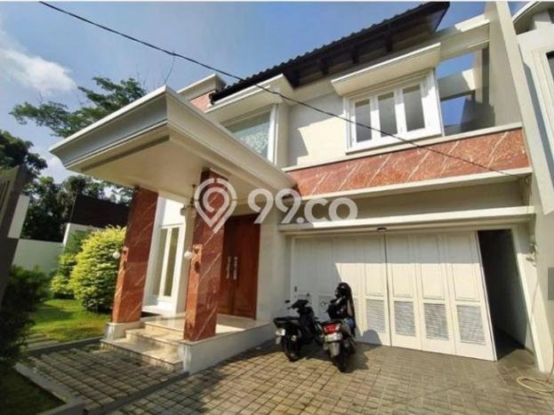 Jual Rumah Luas Megah Dengan View Cantik di Bintaro, Jakarta Selatan Jual Rumah Luas Megah Dengan View Cantik di Bintaro, Jakarta Selatan