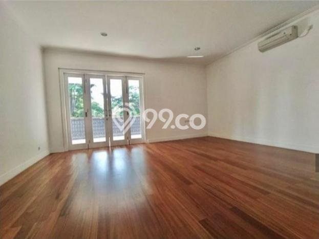 Jual Rumah Luas Megah Dengan View Cantik di Bintaro, Jakarta Selatan Jual Rumah Luas Megah Dengan View Cantik di Bintaro, Jakarta Selatan