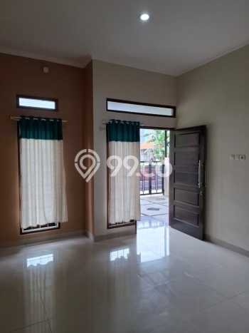 Dijual Rumah 3 Kamar Lokasi Strategis Nyaman dan Strategis di Ciputat Dijual Rumah 3 Kamar Lokasi Strategis Nyaman dan Strategis di Ciputat