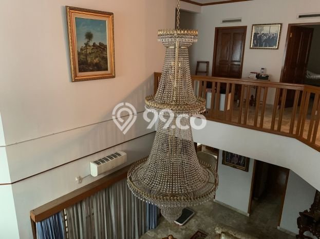 Rumah Luxury Modern Tanpa Renovasi di Lebak Bulus Jakarta Selatan Rumah Luxury Modern Tanpa Renovasi di Lebak Bulus Jakarta Selatan