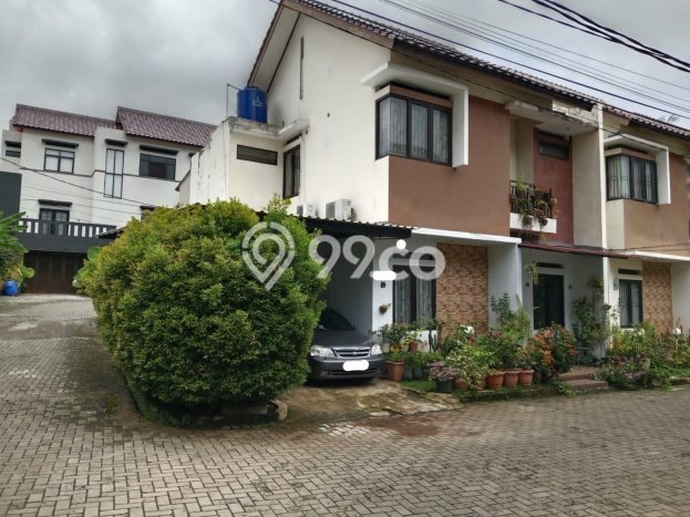Rumah Minimalis 3 KT di Cirendeu Jakarta Selatan Semi Furnished Rumah Minimalis 3 KT di Cirendeu Jakarta Selatan Semi Furnished