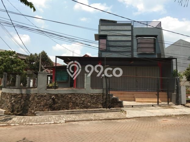 AREA BISNIS! Ruko Kawasan , Luas 250m2m², Mainroad, Strategis AREA BISNIS! Ruko Kawasan , Luas 250m2m², Mainroad, Strategis