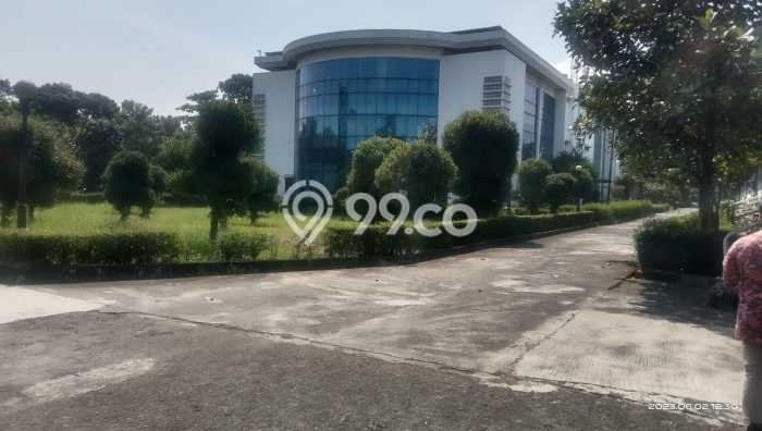 Gudang Disewa di Bandung dengan LB 4608m2 Area Komersial Ramai Gudang Disewa di Bandung dengan LB 4608m2 Area Komersial Ramai