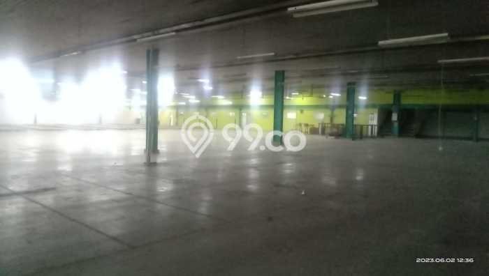 Gudang Disewa di Bandung dengan LB 4608m2 Area Komersial Ramai Gudang Disewa di Bandung dengan LB 4608m2 Area Komersial Ramai
