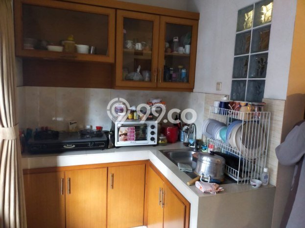 Unit Kost Dijual di Coblong dengan 20 Kamar Tidur & Luas Bangunan 576m2 Unit Kost Dijual di Coblong dengan 20 Kamar Tidur & Luas Bangunan 576m2
