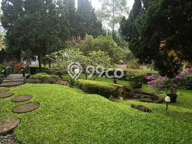 BISNIS POTENSIAL! Vila di , Area 476m2m², Prospek Bagus BISNIS POTENSIAL! Vila di , Area 476m2m², Prospek Bagus