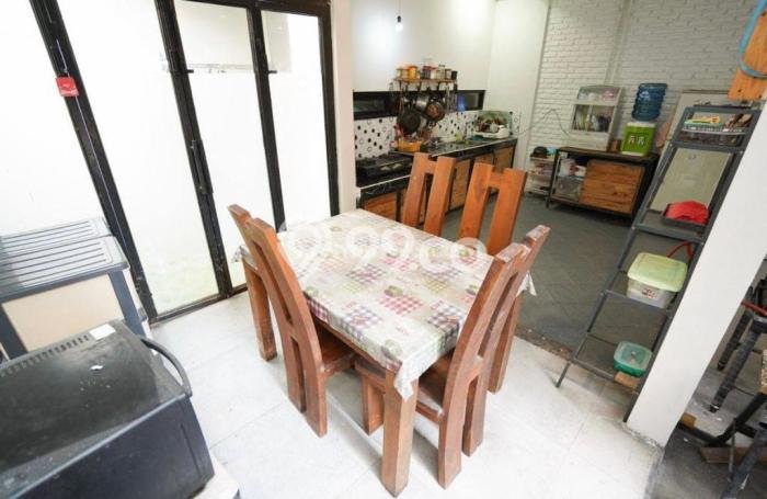 Hunian Cantik Minimalis Lb 180m2 di Karawaci, Tangerang Hunian Cantik Minimalis Lb 180m2 di Karawaci, Tangerang