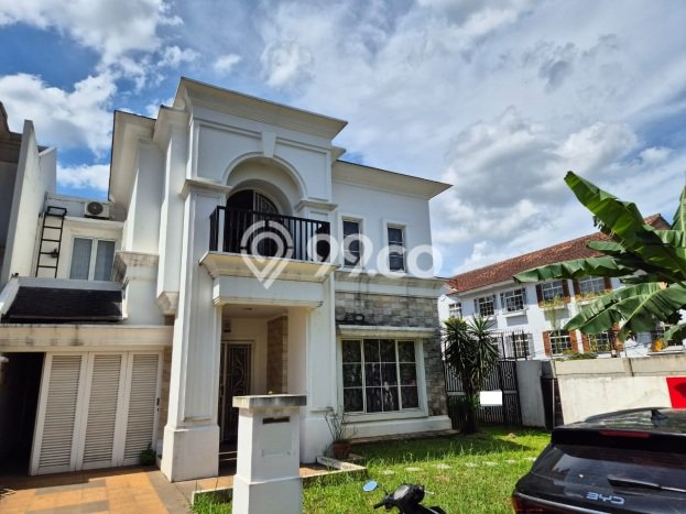 Dijual Rumah Elit Exclusive di Karawaci, Tangerang Dijual Rumah Elit Exclusive di Karawaci, Tangerang