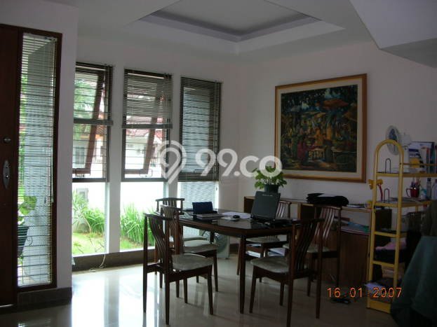 Jual Rumah Favorit Siap Huni LB 160m2 di Karawaci, Tangerang Jual Rumah Favorit Siap Huni LB 160m2 di Karawaci, Tangerang
