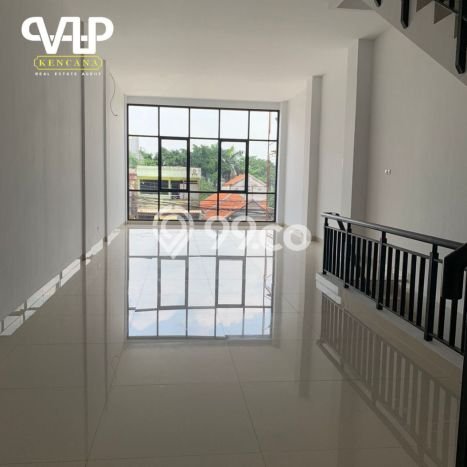 Ruko Disewakan Lokasi Cibitung Bekasi Harga Spesial! Ruko Disewakan Lokasi Cibitung Bekasi Harga Spesial!