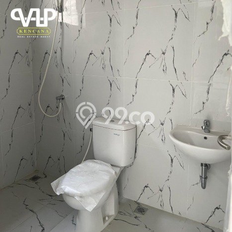 Jual Rumah Favorit Siap Huni LB 166m2 di Sindang Jaya, Tangerang Jual Rumah Favorit Siap Huni LB 166m2 di Sindang Jaya, Tangerang