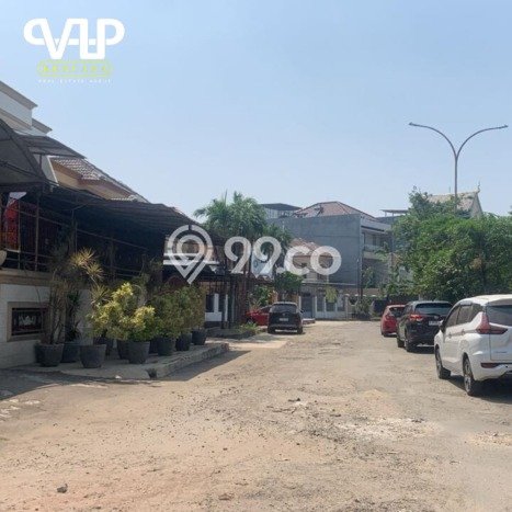 Ready to Use! Premium House LT 386m2 Desain Modern di Taman Palem Ready to Use! Premium House LT 386m2 Desain Modern di Taman Palem
